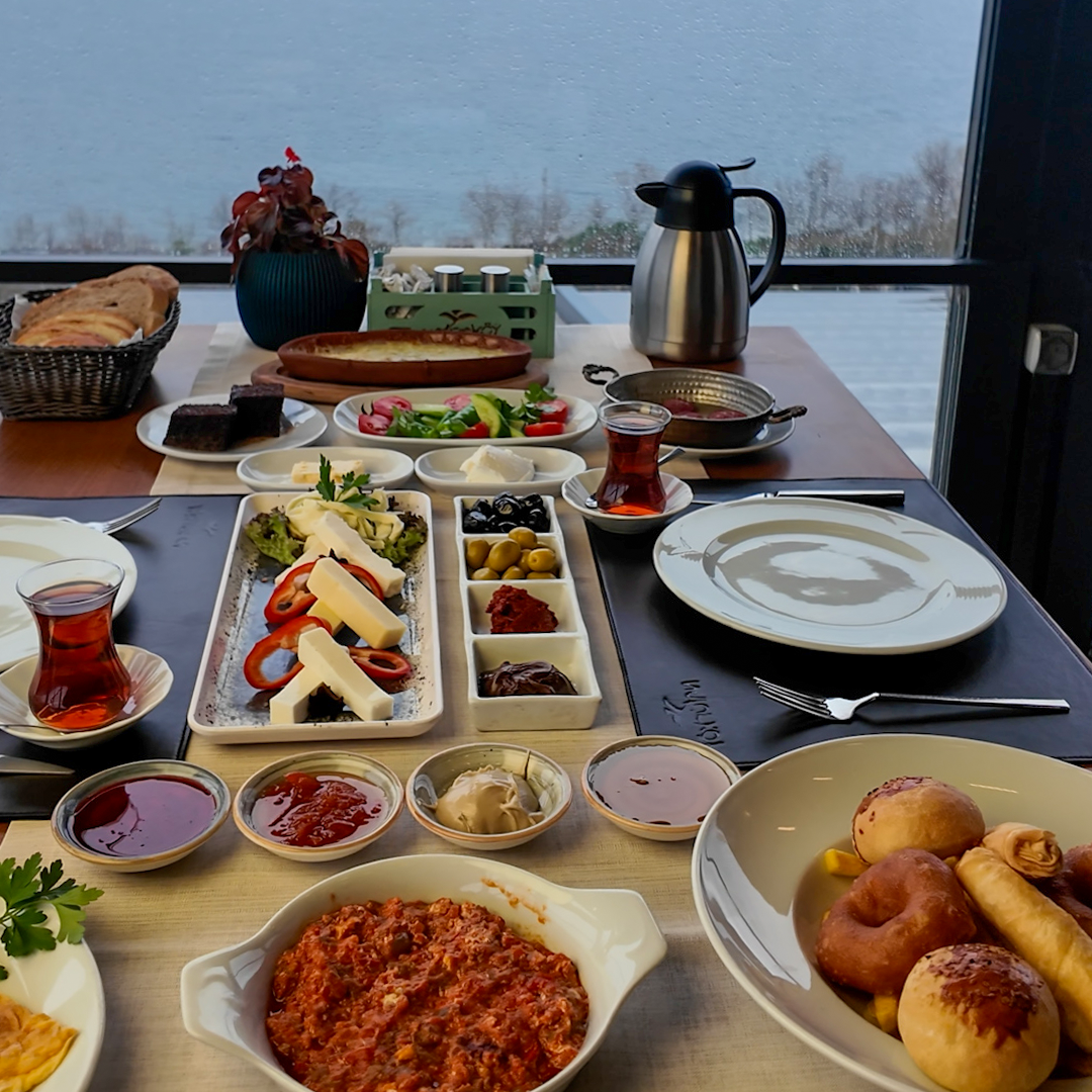 TURKISH BREAKFAST (PER PERSON)